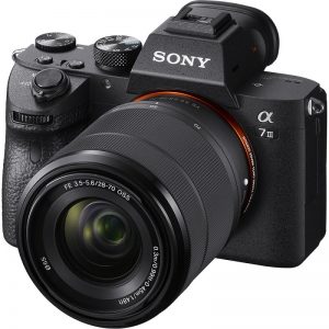 Sony Alpha a7 III + 28-70mm f/3.5-5.6 OSS