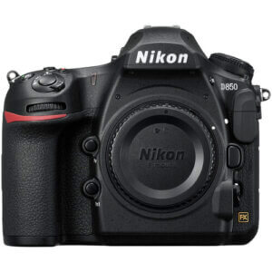 Câmera DSLR Nikon D850 Corpo Seminova 28 mil clicks na caixa